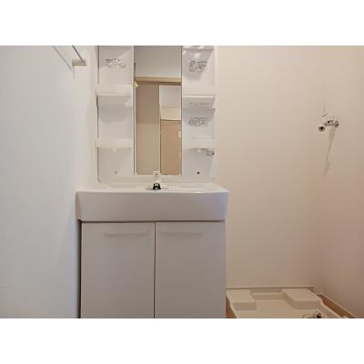 カレントⅡ 103【管理NO：1-016924901-01030】 ★家具家電は申し込み後に搬入しますの物件画像