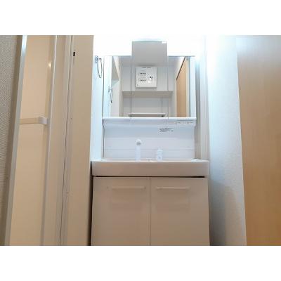 サイモンＴＨＲＥＥ 205【管理NO：1-025012301-02050】 ★家具家電は申し込み後に搬入します 2026年08月中旬入居可能の物件画像