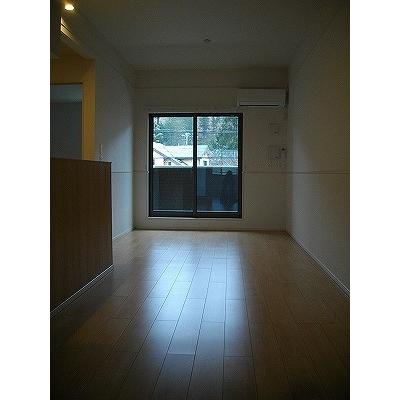 フォートレス 203【管理NO：1-024003301-02030】 ★家具家電は申し込み後に搬入します 2026年08月中旬入居可能の物件画像