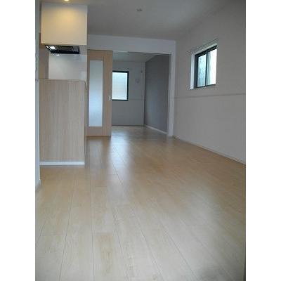 フォートレス 104【管理NO：1-024003301-01040】 ★家具家電は申し込み後に搬入します 2026年08月上旬入居可能の物件画像