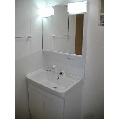 フォートレス 104【管理NO：1-024003301-01040】 ★家具家電は申し込み後に搬入します 2026年08月上旬入居可能の物件画像