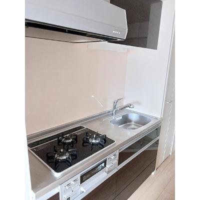 プラム平間 301【管理NO：1-022194301-03010】 ★家具家電は申し込み後に搬入します 2026年07月中旬入居可能の物件画像