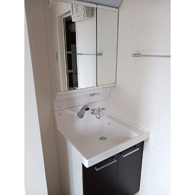 プラム平間 301【管理NO：1-022194301-03010】 ★家具家電は申し込み後に搬入します 2026年07月中旬入居可能の物件画像