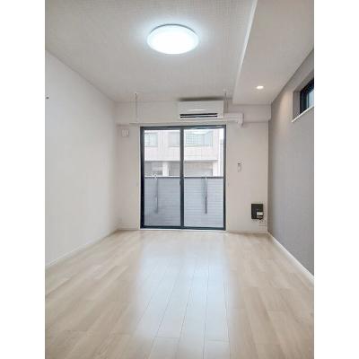 ヒカルサ静岡春日町 108【管理NO：1-028508701-01070】 ★家具家電は申し込み後に搬入します★の物件画像
