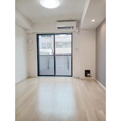 ヒカルサ静岡春日町 102【管理NO：1-028508701-01020】 ★家具家電は申し込み後に搬入します★の物件画像