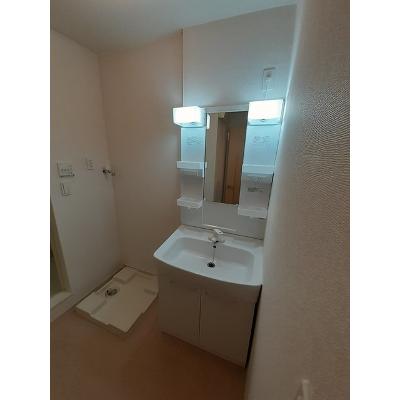 コーポラス高塚Ⅱ 101【管理NO：1-016573601-01010】 ★家具家電は申し込み後に搬入します 2026年08月上旬入居可能の物件画像