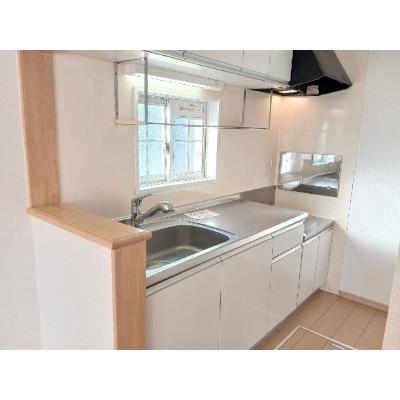 フレール　Ⅱ 102【管理NO：1-016243902-01020】 ★家具家電は申し込み後に搬入します 2026年08月下旬入居可能の物件画像