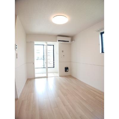 楓　Ⅰ 101【管理NO：1-026522101-01010】 ★家具家電は申し込み後に搬入しますの物件画像