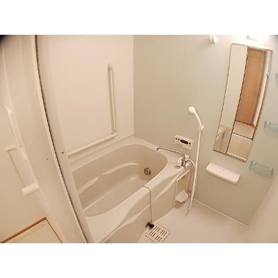 グレイス 103【管理NO：1-014623701-01030】 ★家具家電は申し込み後に搬入します★の物件画像