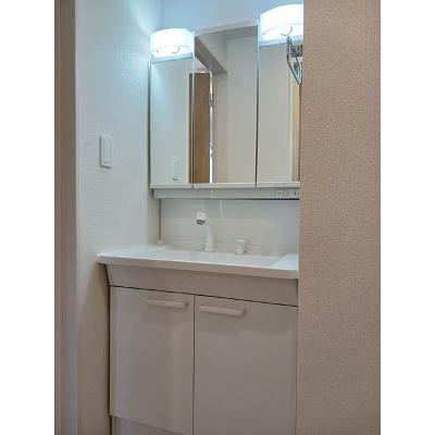 グラシア 105【管理NO：1-027588901-01040】 ★家具家電は申し込み後に搬入します 2026年07月中旬入居可能の物件画像