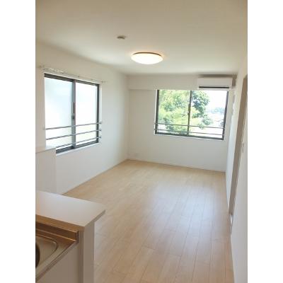 ネオ　レクサス　Ⅱ 301【管理NO：1-025078902-03010】 ★家具家電は申し込み後に搬入しますの物件画像
