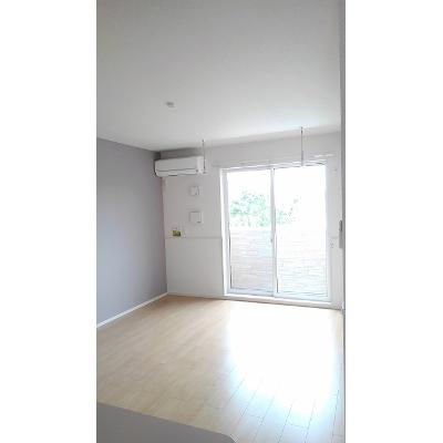 Ｍａｉｓｏｎ　ｄｅ　ｅｔｅ 102【管理NO：1-024289801-01020】 ★家具家電は申し込み後に搬入しますの物件画像