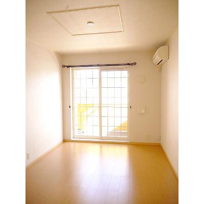 ハーモニー 101【管理NO：1-015670001-01010】 ★家具家電は申し込み後に搬入します★の物件画像