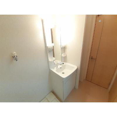 アリーナ堀田 102【管理NO：1-018898401-01020】 ★家具家電は申し込み後に搬入します 2026年08月上旬入居可能の物件画像
