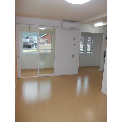サンリットタウン日高Ⅱ 207【管理NO：1-018586502-02060】 ★家具家電は申し込み後に搬入します 2026年07月下旬入居可能の物件画像