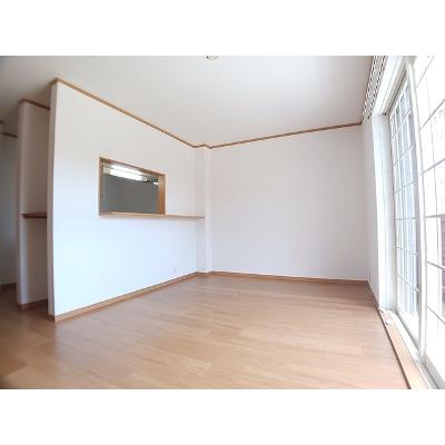 サンビエント 103【管理NO：1-012834101-01030】 ★家具家電は申し込み後に搬入します★の物件画像
