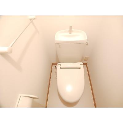サンビエント 103【管理NO：1-012834101-01030】 ★家具家電は申し込み後に搬入します★の物件画像