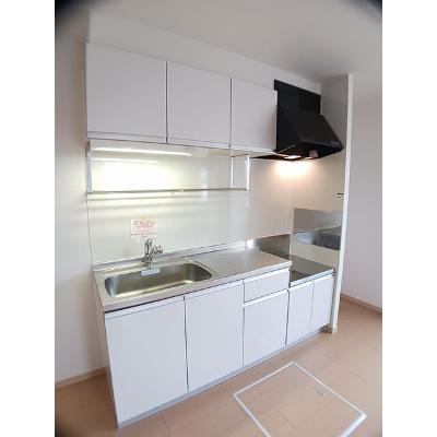 コンフォート・ヒラオ 101【管理NO：1-016414001-01010】 ★家具家電は申し込み後に搬入します★の物件画像
