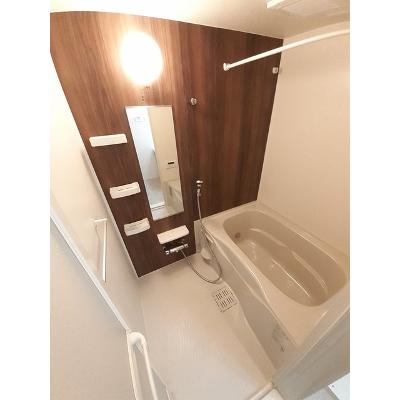 カサブランカ　Ⅲ 101【管理NO：1-025539101-01010】 ★家具家電は申し込み後に搬入します★の物件画像