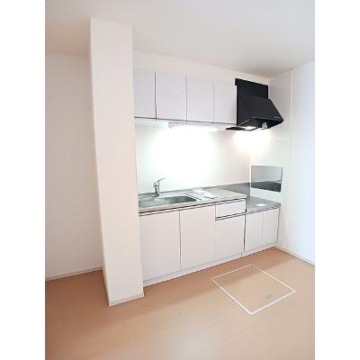 アルカディア　ｐａｒｔ２ 102【管理NO：1-018678702-01020】 ★家具家電は申し込み後に搬入します★の物件画像