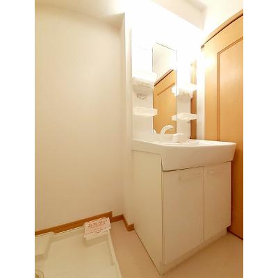 フェニックス唐山　Ｄ 201【管理NO：1-015012804-02010】 ★家具家電は申し込み後に搬入しますの物件画像