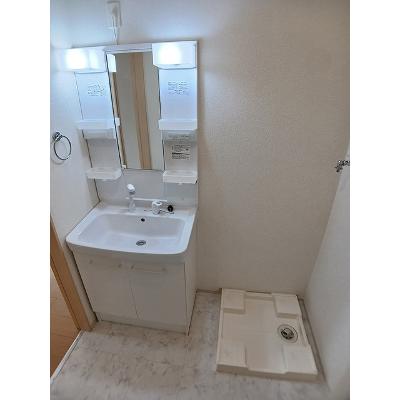デルタＡ 101【管理NO：1-020758401-01010】 ★家具家電は申し込み後に搬入します★の物件画像