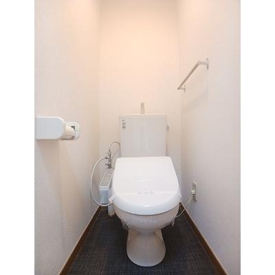 アヴィニールＡ 203【管理NO：1-009685101-02030】 ★家具家電は申し込み後に搬入します★の物件画像
