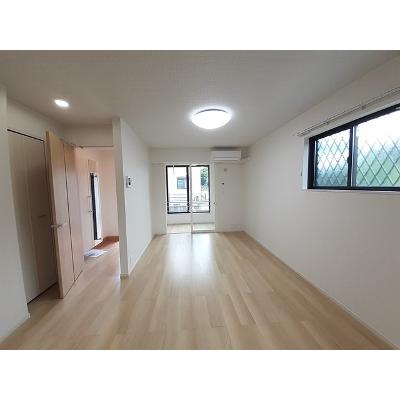 クレストレジデンス　Ｂ 101【管理NO：1-026644702-01010】 ★家具家電は申し込み後に搬入します 2026年07月下旬入居可能の物件画像