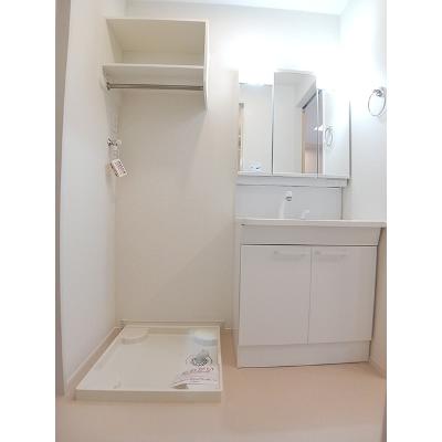 プリムヴェール　Ⅱ 105【管理NO：1-025369502-01050】 ★家具家電は申し込み後に搬入します★の物件画像