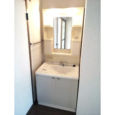 コーポひまわり 102【管理NO：1-005386101-01020】 ★家具家電は申し込み後に搬入します★の物件画像