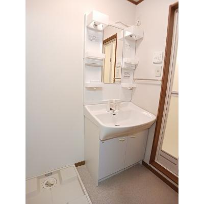 ローレル本町 201【管理NO：1-011447501-02010】 ★家具家電は申し込み後に搬入します★の物件画像