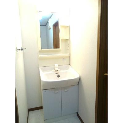 サンリバー田隈 203【管理NO：1-011352901-02030】 ★家具家電は申し込み後に搬入します 2026年08月中旬入居可能の物件画像