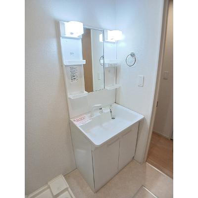 イーメゾンもりおかⅡ 201【管理NO：1-022565102-02010】 ★家具家電は申し込み後に搬入しますの物件画像