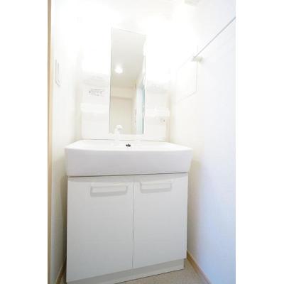クラールⅡ 201【管理NO：1-016237202-02010】 ★家具家電は申し込み後に搬入します★の物件画像