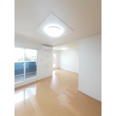 カーサ・レガーロ 204【管理NO：1-019391601-02040】 ★家具家電は申し込み後に搬入します★ ★2026年08月下旬入居可能★の物件画像