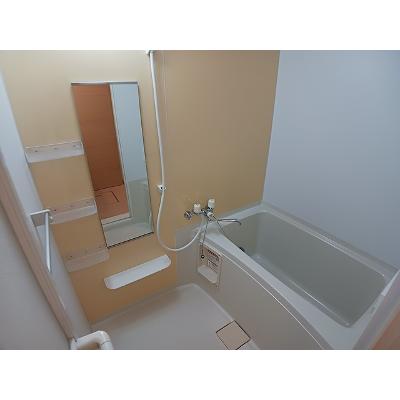 サム・ソラーレ 102【管理NO：1-017070601-01020】 ★家具家電は申し込み後に搬入します★の物件画像
