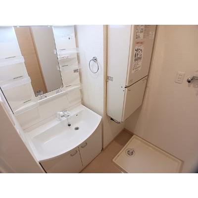 アニメートＭ 101【管理NO：1-020970801-01010】 ★家具家電は申し込み後に搬入しますの物件画像