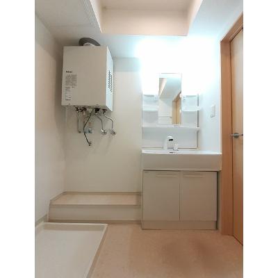 ボヌール 203【管理NO：1-020501101-02030】 ★家具家電は申し込み後に搬入します 2026年08月中旬入居可能の物件画像