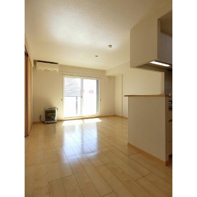 ウインレジデンス 301【管理NO：1-017194001-03010】 ★家具家電は申し込み後に搬入します 2026年09月上旬入居可能の物件画像