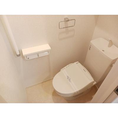 アダージョ 204【管理NO：1-026784701-02040】 ★家具家電は申し込み後に搬入します★の物件画像