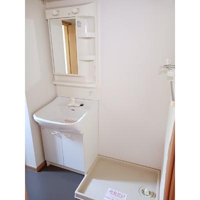 サン・グレイス 103【管理NO：1-012209401-01030】 ★家具家電は申し込み後に搬入しますの物件画像