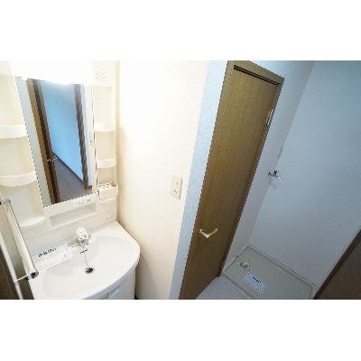 プリムベールＢ 101【管理NO：1-010653102-01010】 ★家具家電は申し込み後に搬入します 2026年08月中旬入居可能の物件画像