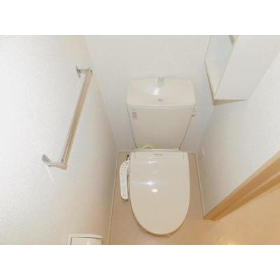 サンモール　ジュジュ 105【管理NO：1-020659701-01040】 ★家具家電は申し込み後に搬入します★の物件画像