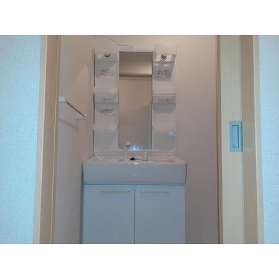 カーサＫ　Ⅱ 103【管理NO：1-018706501-01030】 ★家具家電は申し込み後に搬入します★の物件画像