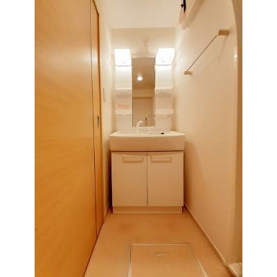 カーサ・フェリーチェⅡ 201【管理NO：1-018649801-02010】 ★家具家電は申し込み後に搬入します 2026年08月上旬入居可能の物件画像