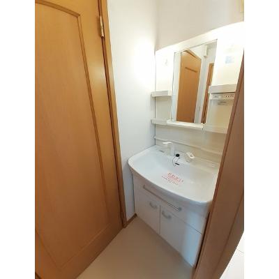 サンラフィネ 101【管理NO：1-015272001-01010】 ★家具家電は申し込み後に搬入します 2026年08月下旬入居可能の物件画像