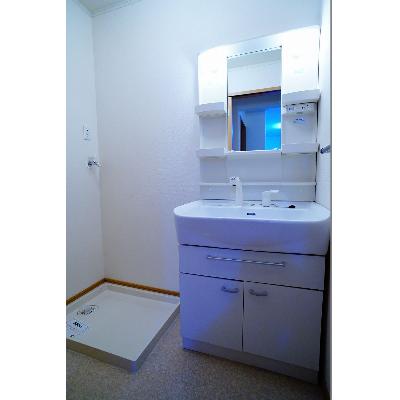 ヴィオラⅡ 103【管理NO：1-014674401-01030】 ★家具家電は申し込み後に搬入します 2026年08月中旬入居可能の物件画像