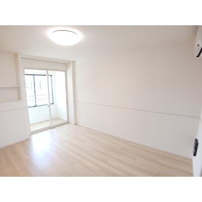 シャトー・バロンＶ 202【管理NO：1-027817301-02020】 ★家具家電は申し込み後に搬入します★の物件画像