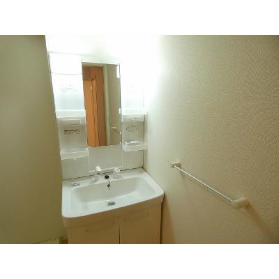 アヴニールＢ 102【管理NO：1-020346501-01020】 ★家具家電は申し込み後に搬入します 2026年08月中旬入居可能の物件画像