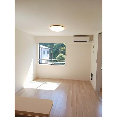 サンリット 203【管理NO：1-027664701-02030】 ★家具家電は申し込み後に搬入します★ ★2026年08月中旬入居可能★の物件画像
